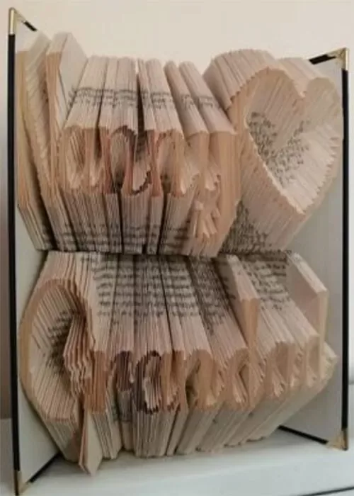 -Több soros hajtás- Érdemes több mint 600 oldalas és 24 cm nél magasabb könyvet választani